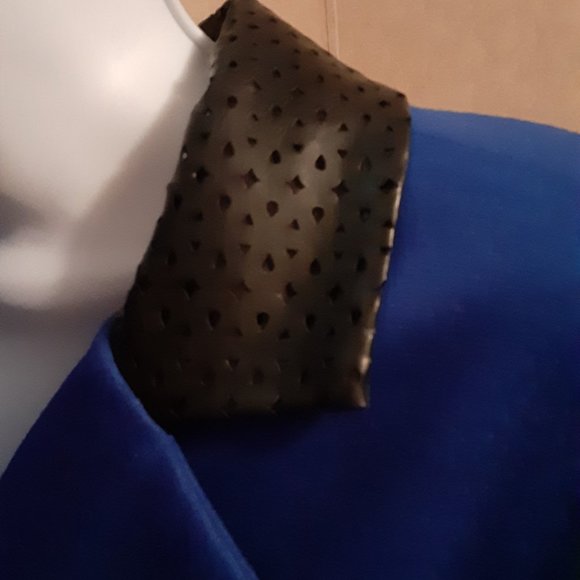 Midnight Velvet Blue & Black 2 pc Suit - Picture 7 of 12